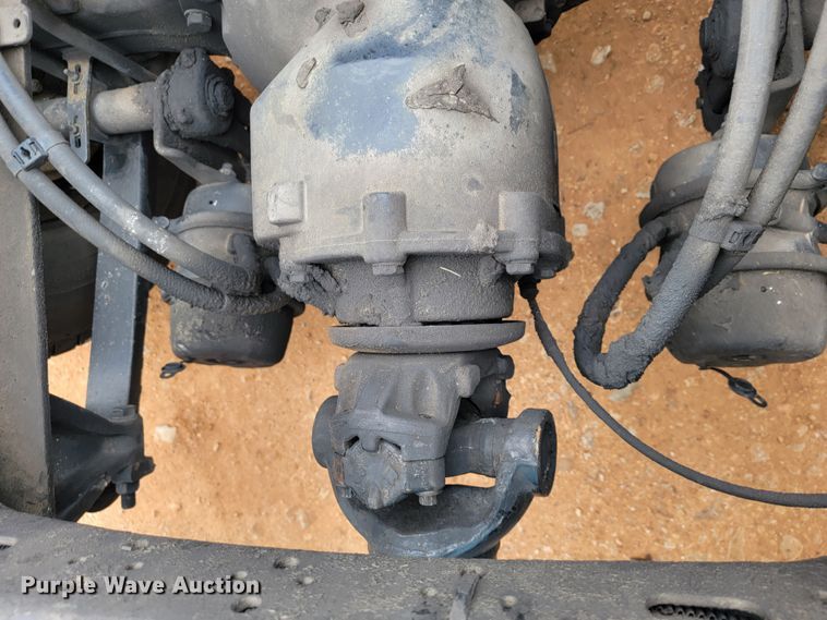 image for item JE9972 2016 Freightliner Cascadia  semi truck