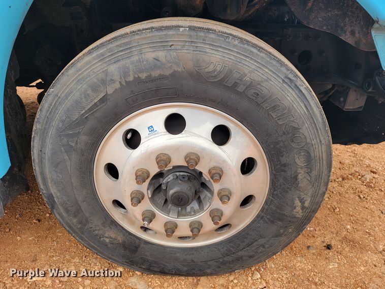 image for item JE9972 2016 Freightliner Cascadia  semi truck