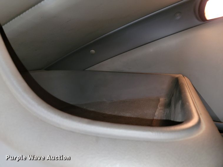 image for item JE9990 2013 Kenworth T700  semi truck