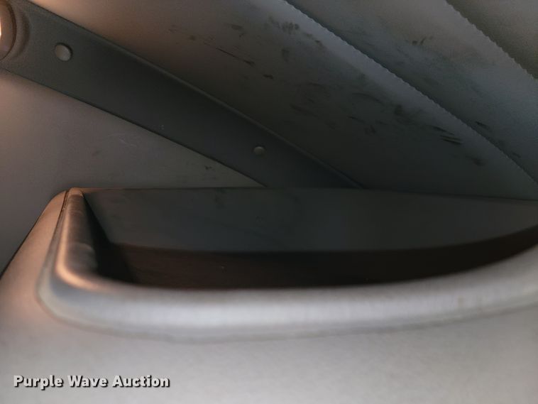 image for item JE9990 2013 Kenworth T700  semi truck