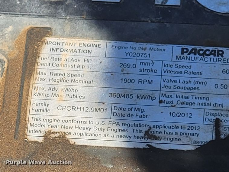 image for item JE9990 2013 Kenworth T700  semi truck