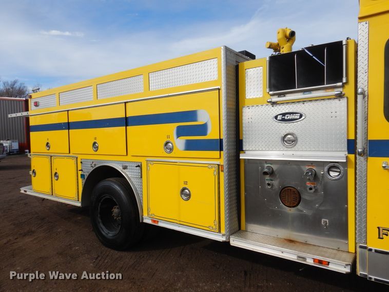 image for item JJ9702 1989 Emergency One Hush Cyclone  pumper fire truck