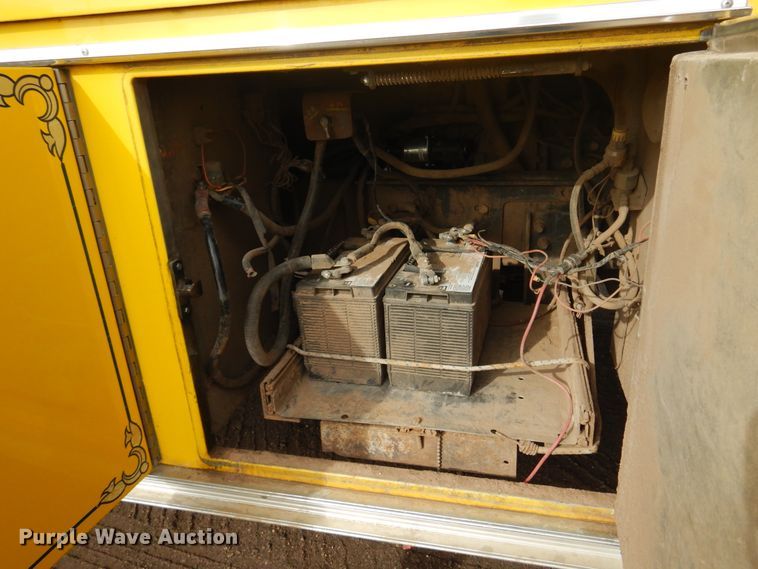 image for item JJ9702 1989 Emergency One Hush Cyclone  pumper fire truck