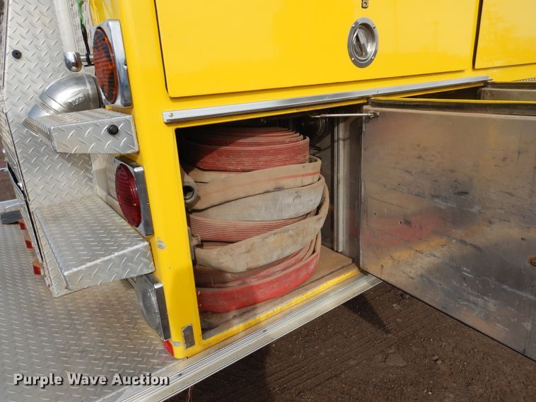 image for item JJ9702 1989 Emergency One Hush Cyclone  pumper fire truck