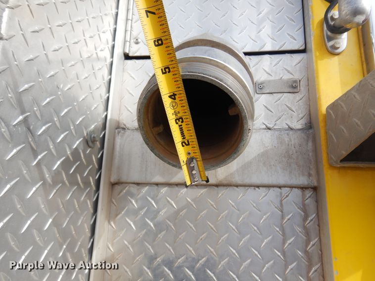 image for item JJ9702 1989 Emergency One Hush Cyclone  pumper fire truck