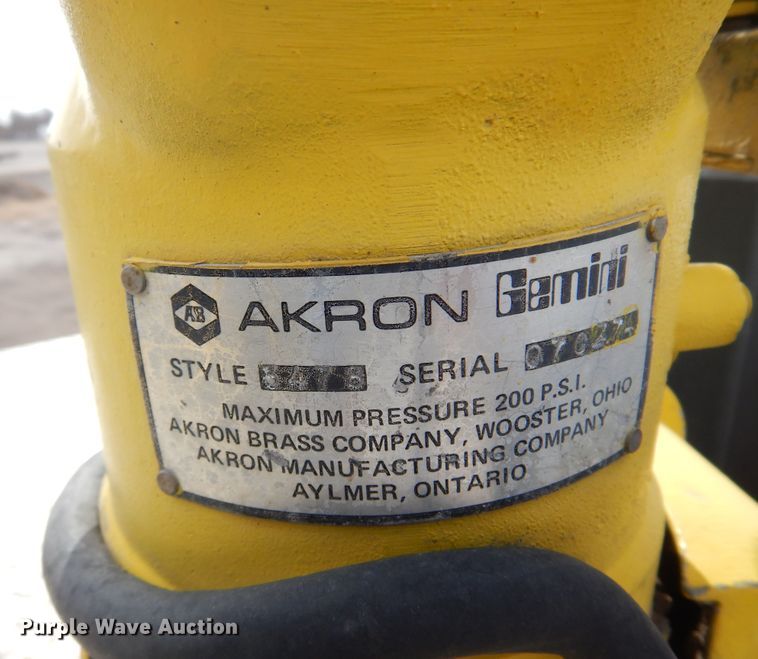 image for item JJ9702 1989 Emergency One Hush Cyclone  pumper fire truck