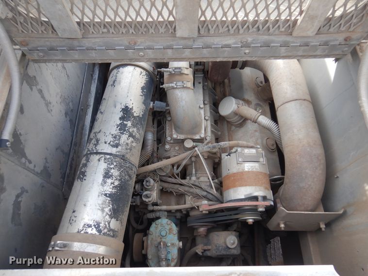 image for item JJ9702 1989 Emergency One Hush Cyclone  pumper fire truck