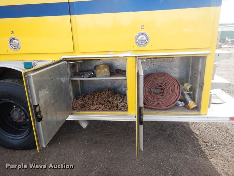 image for item JJ9702 1989 Emergency One Hush Cyclone  pumper fire truck