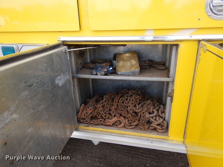 image for item JJ9702 1989 Emergency One Hush Cyclone  pumper fire truck