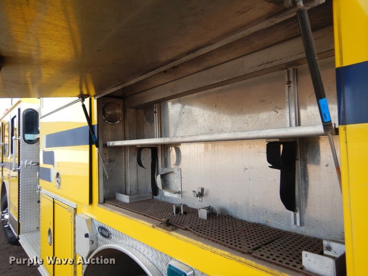 image for item JJ9702 1989 Emergency One Hush Cyclone  pumper fire truck