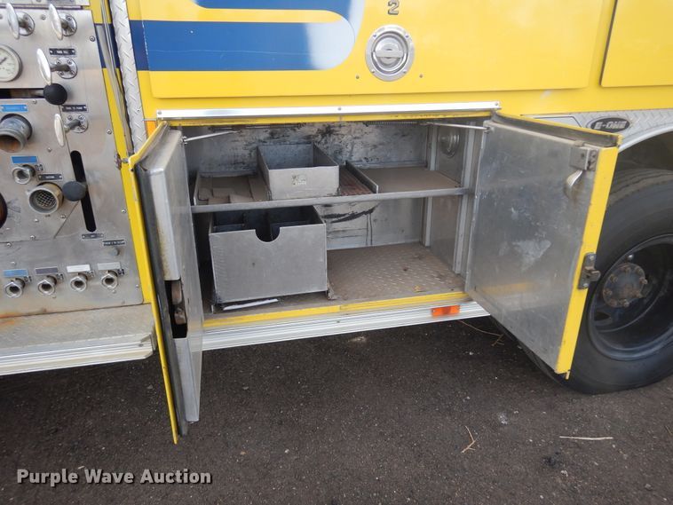 image for item JJ9702 1989 Emergency One Hush Cyclone  pumper fire truck