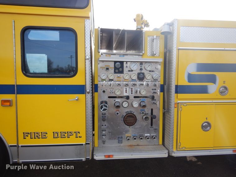 image for item JJ9702 1989 Emergency One Hush Cyclone  pumper fire truck