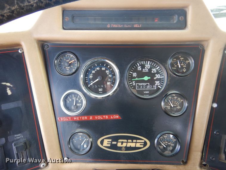 image for item JJ9702 1989 Emergency One Hush Cyclone  pumper fire truck