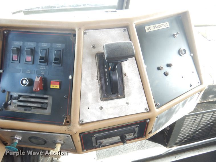 image for item JJ9702 1989 Emergency One Hush Cyclone  pumper fire truck