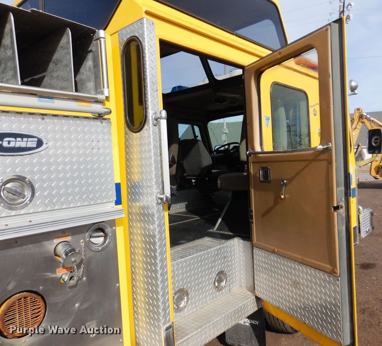 image for item JJ9702 1989 Emergency One Hush Cyclone  pumper fire truck