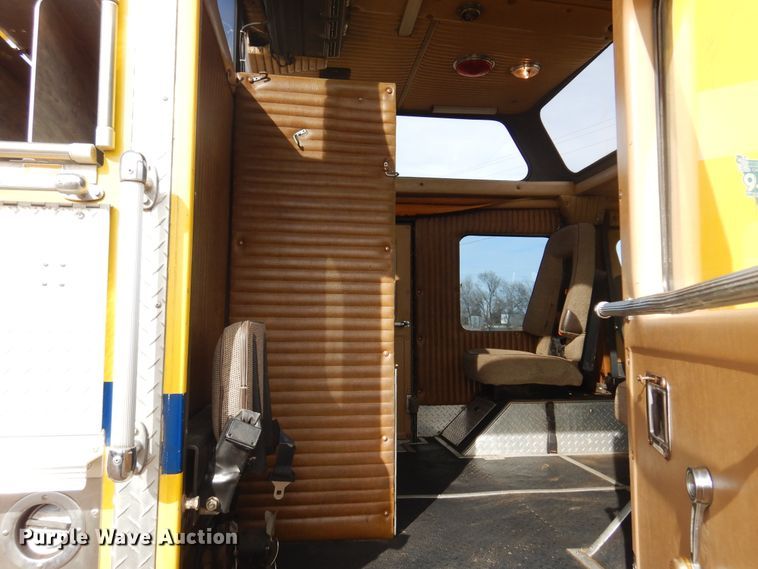 image for item JJ9702 1989 Emergency One Hush Cyclone  pumper fire truck