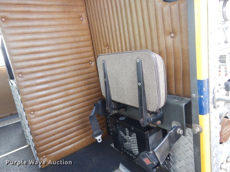 image for item JJ9702 1989 Emergency One Hush Cyclone  pumper fire truck