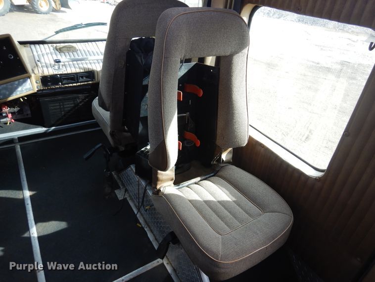 image for item JJ9702 1989 Emergency One Hush Cyclone  pumper fire truck