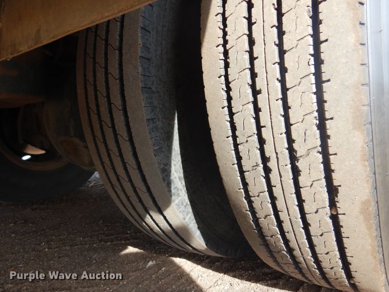 image for item JJ9702 1989 Emergency One Hush Cyclone  pumper fire truck