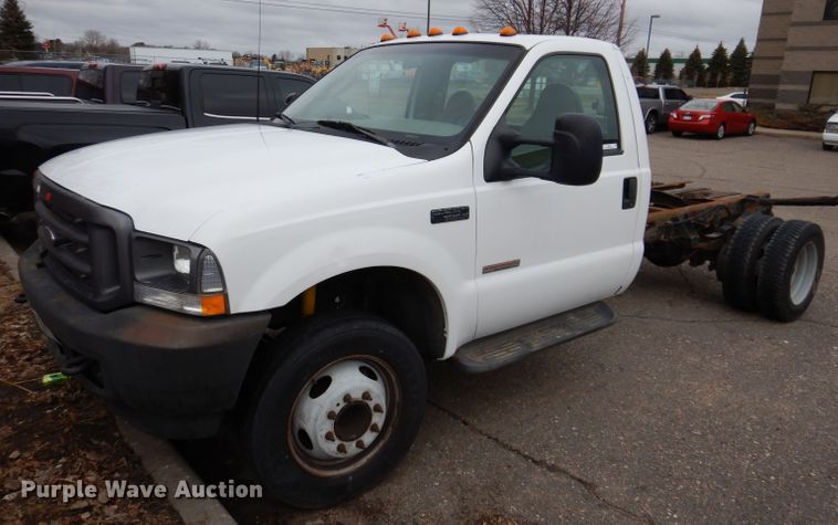 image for item JK9497 2003 Ford F550 Super Duty XL  truck cab and chassis