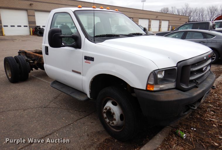image for item JK9497 2003 Ford F550 Super Duty XL  truck cab and chassis