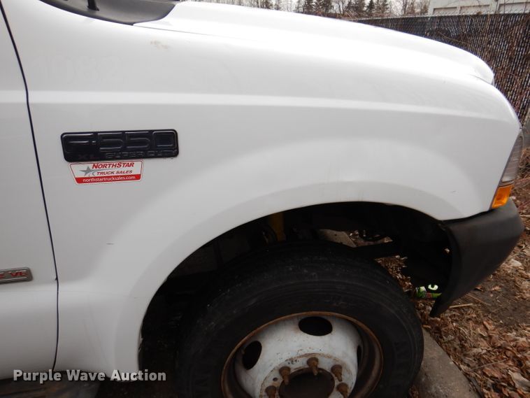 image for item JK9497 2003 Ford F550 Super Duty XL  truck cab and chassis