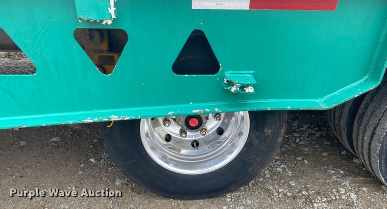 image for item JN9250 2007 Trail King  drop deck equipment trailer