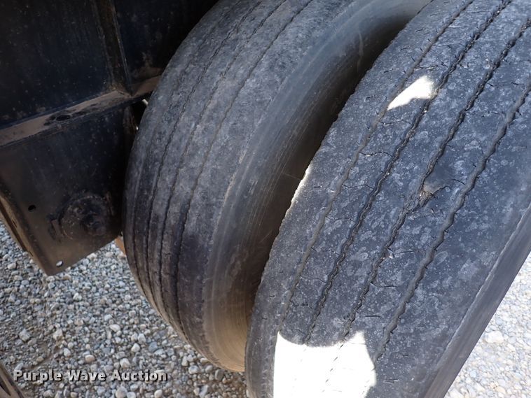 image for item JO9604 2012 Great Dane  flatbed trailer