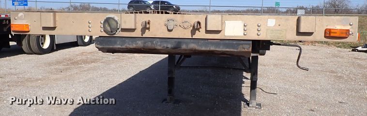 image for item JO9606 2003 Transcraft Eagle  flatbed trailer