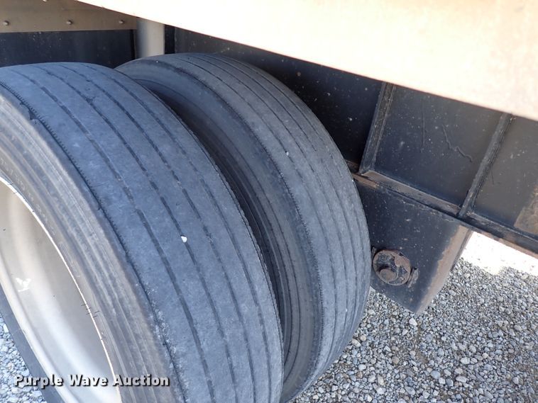 image for item JO9606 2003 Transcraft Eagle  flatbed trailer