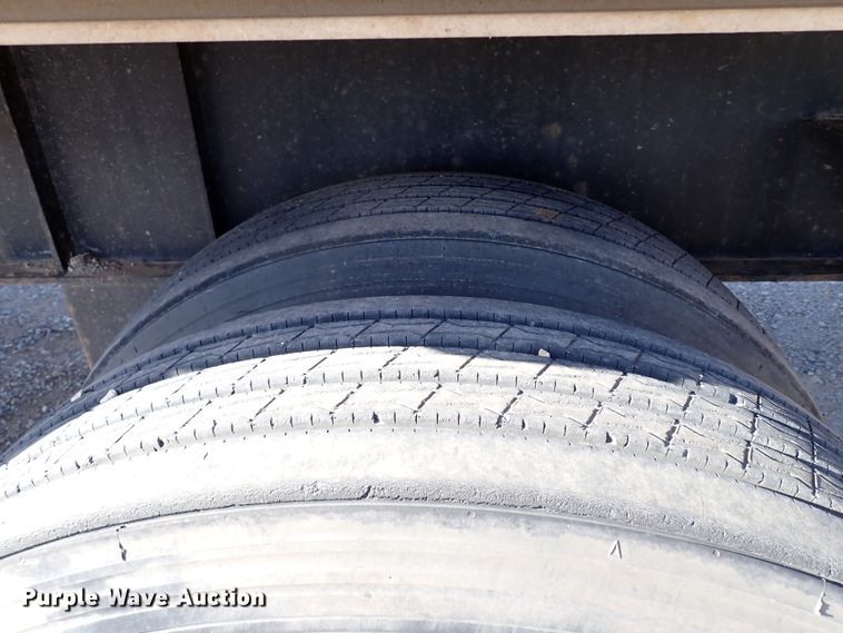 image for item JO9606 2003 Transcraft Eagle  flatbed trailer