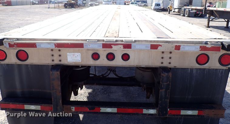 image for item JO9607 2008 Utility Trailers  flatbed trailer