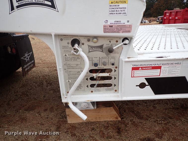 image for item JO9632 2005 Landoll  drop deck equipment trailer