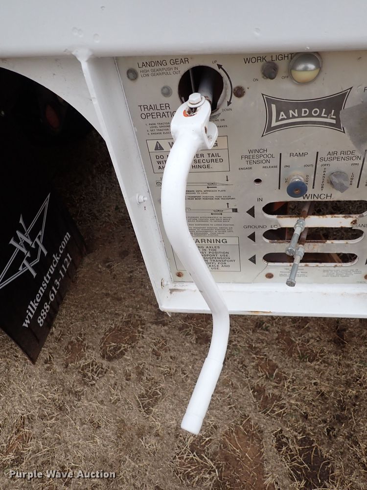 image for item JO9632 2005 Landoll  drop deck equipment trailer