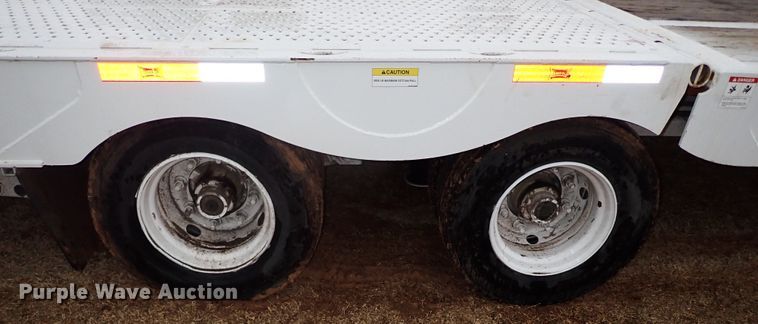 image for item JO9632 2005 Landoll  drop deck equipment trailer