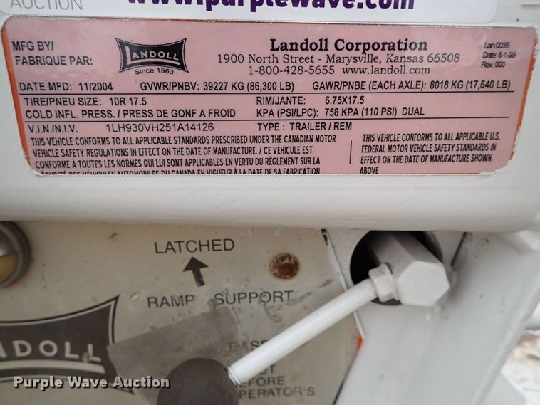 image for item JO9632 2005 Landoll  drop deck equipment trailer