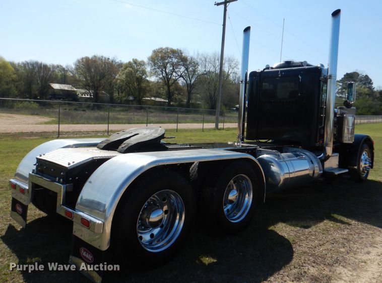 image for item KP9233 1973 Peterbilt 288  semi truck