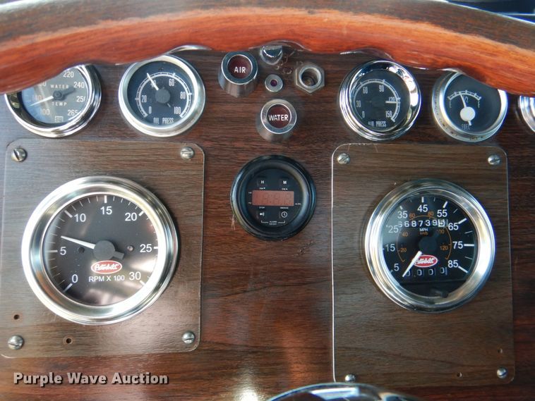 image for item KP9233 1973 Peterbilt 288  semi truck