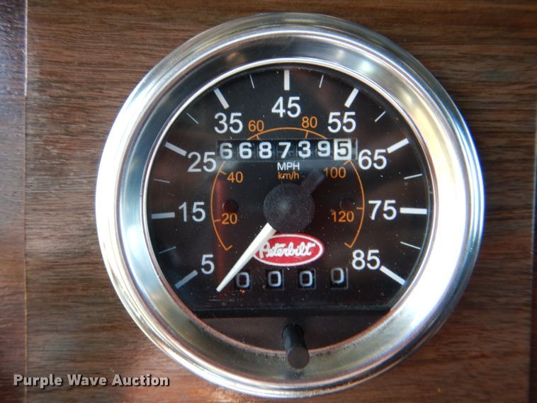 image for item KP9233 1973 Peterbilt 288  semi truck