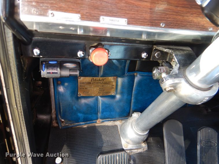 image for item KP9233 1973 Peterbilt 288  semi truck