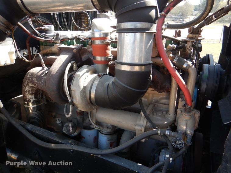 image for item KP9233 1973 Peterbilt 288  semi truck