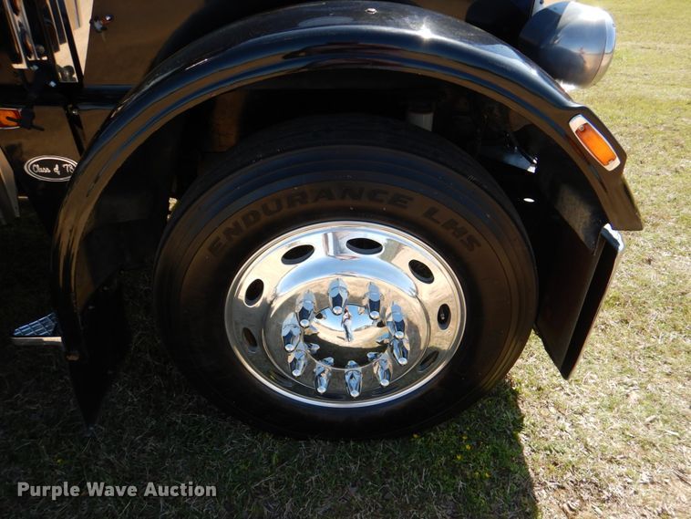 image for item KP9233 1973 Peterbilt 288  semi truck