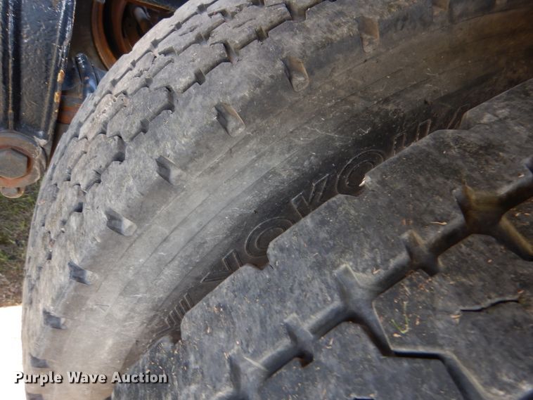 image for item KP9233 1973 Peterbilt 288  semi truck