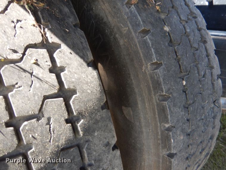 image for item KP9233 1973 Peterbilt 288  semi truck