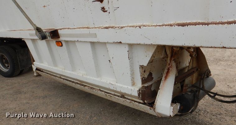 image for item KP9261 2003 Construction Trailer Specialists  bottom dump trailer