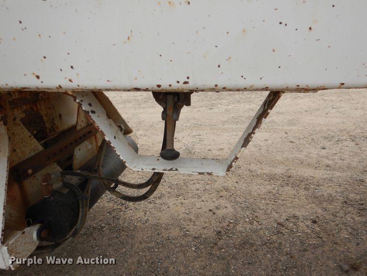 image for item KP9261 2003 Construction Trailer Specialists  bottom dump trailer