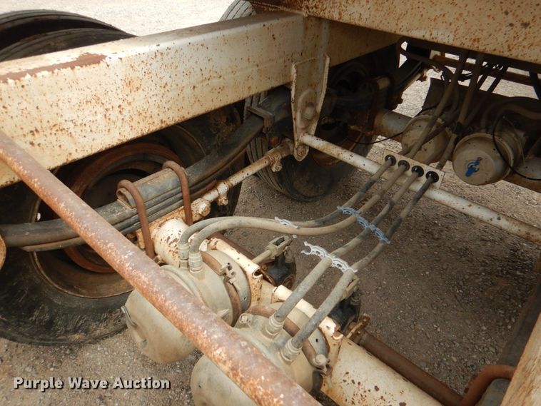 image for item KP9261 2003 Construction Trailer Specialists  bottom dump trailer