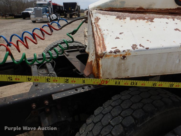 image for item KP9261 2003 Construction Trailer Specialists  bottom dump trailer