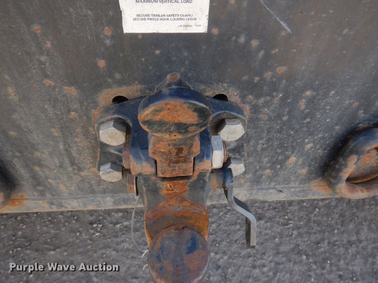 image for item KU9677 2005 International 9900i  flatbed truck