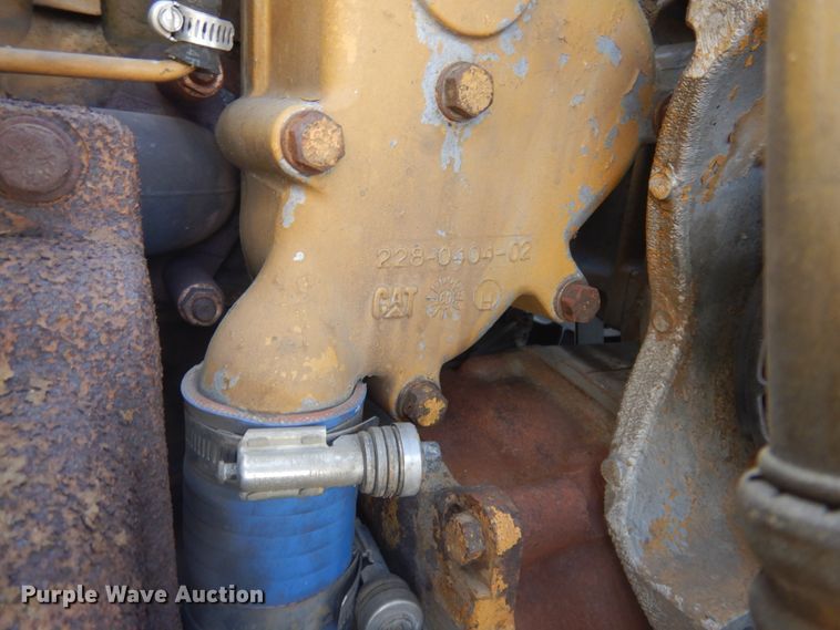 image for item KU9677 2005 International 9900i  flatbed truck